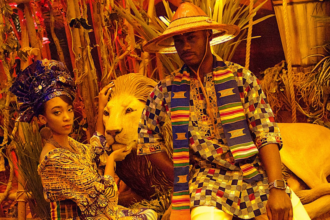 around_world_0005_EyeofPassion_000 207