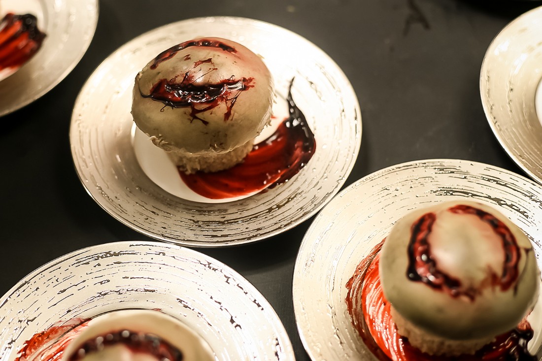 haunted_dinner_0012_Layer 2